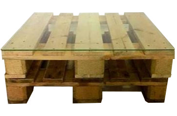 Noleggio Tavolino Pallet con vetro a Milano